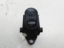 04671623AA front window