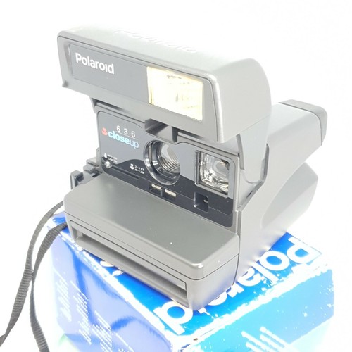 Polaroid 636 close - close, instant