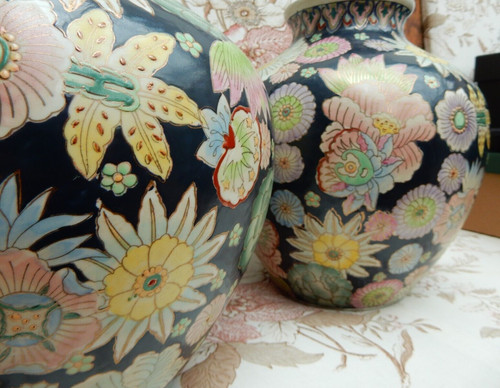 Vintage pair vases qing - pair,