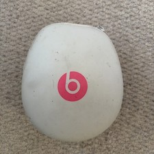 Beats by Dr. Dre Pink
