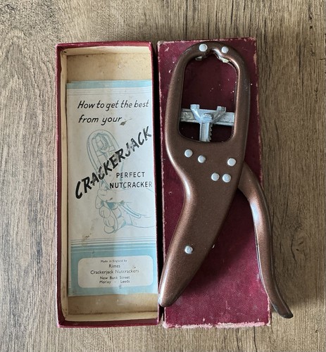 Vintage 1960s crackerjack - 1960s,