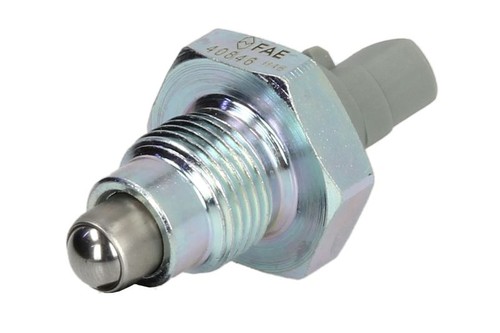 Reverse light switch fits - , 911