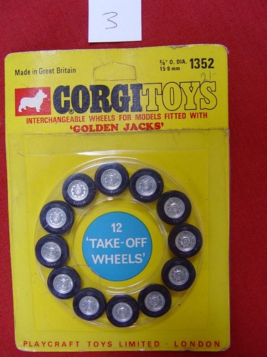 Corgi 1352 golden - jack, take