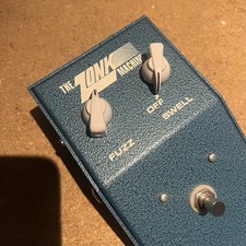 British Pedal Company Vintage Series Zonk Machine Fuzz Guitar Effects Pedal