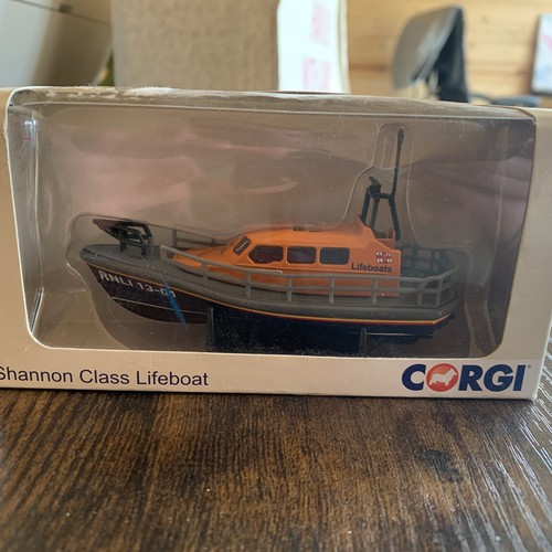 Corgi shannon class lifeboat - shannon,