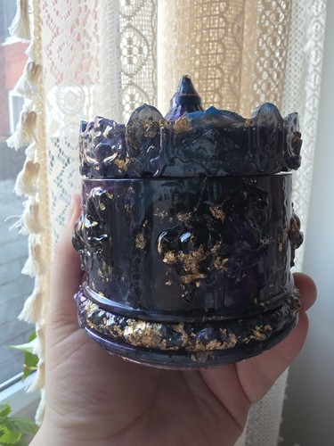 Handmade resin gothic trinket - resin,