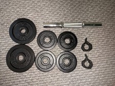 Weights + Dumbell, Comes with clips and 2x 2kg weights and 4x kg weights