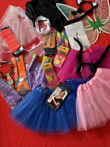 Fancy dress items x20 - fancy,