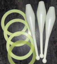 Set Of 3 Glow in the Dark 19”Juggling Clubs & 4x 10”Rings circus bundle