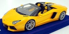 MR Models 1/18 Scale LAMBO010E - Lamborghini Aventador LP700-4 Roadster Orion