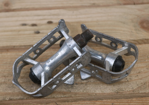Lyotard aluminium quill - 82,