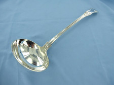 AN ANTIQUE STERLING SILVER