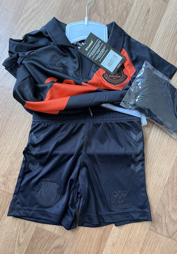 Bnwt hummel everton - bnwt,