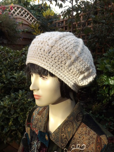 Crochet beret light cream hat - light,