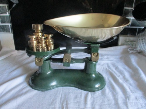 Vintage green victor cast - vintage, iron