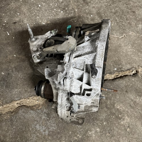 Nissan juke gearbox - nissan,