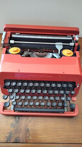 Olivetti valentine typewriter - olivetti,