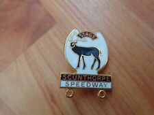 VINTAGE SCUNTHORPE STAGS SPEEDWAY CREST ENAMEL GOLD BIKE PIN BADGE