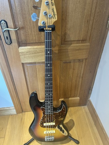 Fender squier jazz bass - jv,
