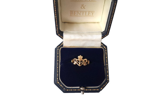 Claddagh ring 9ct gold - 9ct,