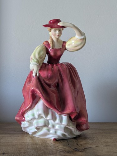Royal doulton buttercup hn2399 - doulton,