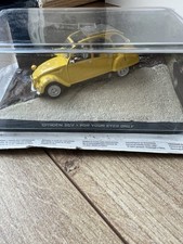 Citroen 2CV James Bond 007 for