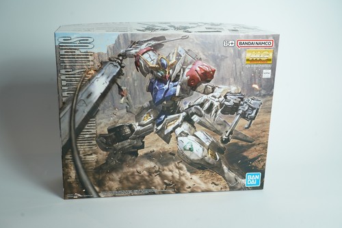 Bandai 100 gundam - mg,