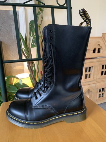 Iconic martens eye 1914 - iconic,