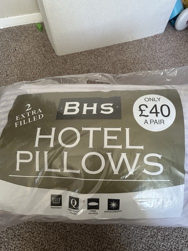 Bhs extra filled hotel - hotel, pillows