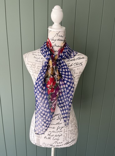 Vintage 100 silk - silk, square