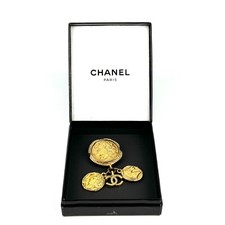 CHANEL Brooch Vintage Pin Gold
