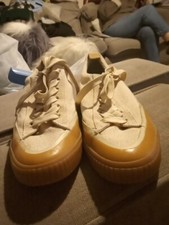 Size 5 Women's Lace Up Canvas