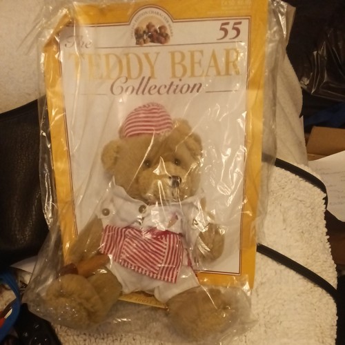The teddy bear - teddy,