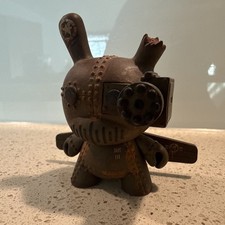 Kidrobot Dunny Art of War
