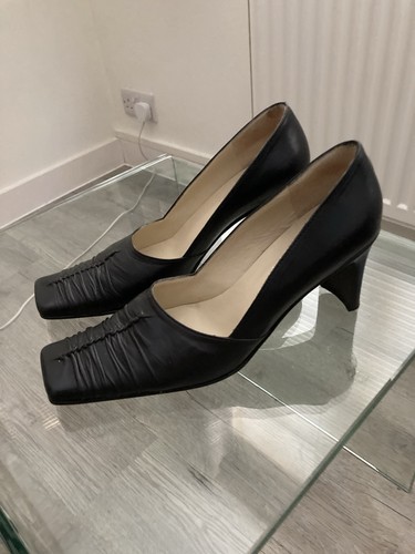 Square toe black leather court - leather,