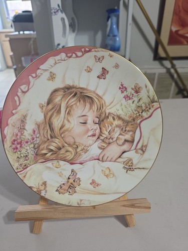 Royal worcester mondays - worcester, a