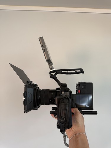 Sony fx30 cinema camera - sony,