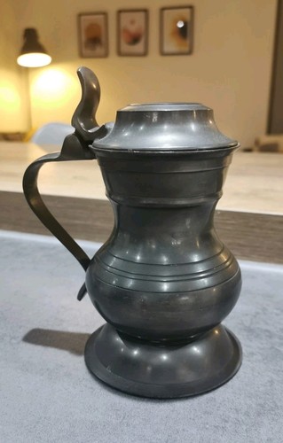 Vintage pewter lidded tankard - lidded,