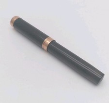 Vintage Conway Stewart 9ct Gold Top & 9ct Gold Trim Fountain Pen 14 ct Gold Nib