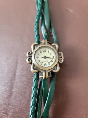Vintage boho chic green - chic,