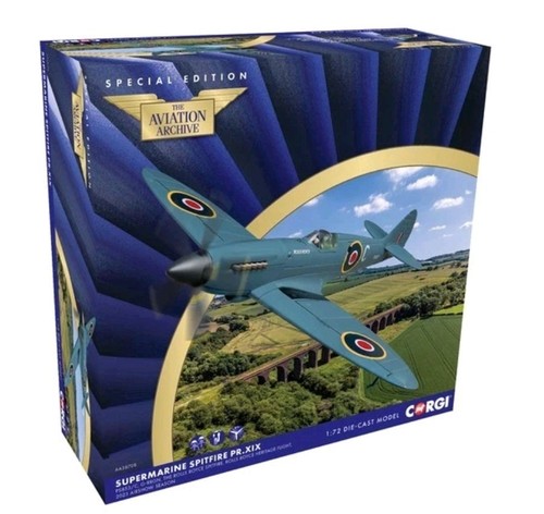 New boxed aa38708 corgi - new, 1:72nd