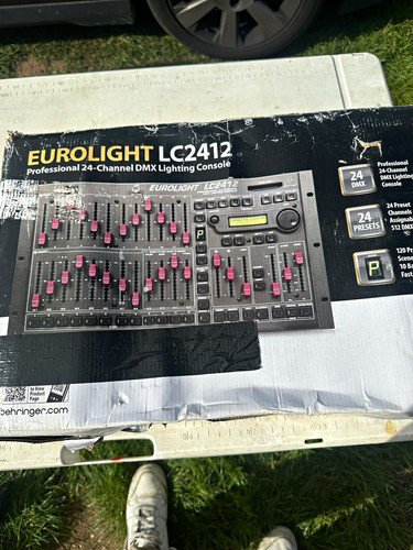 Behringer eurolight lc2412 - behringer,