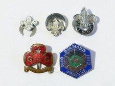 5 x Vintage Enamel Badges Boy