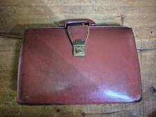 Vintage Leather Made In England Attache / Doctors Case