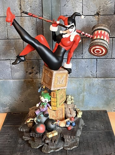 Tweeterhead comics harley - dc,