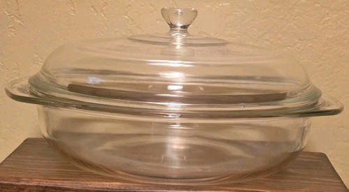 Vintage pyrex round - vintage,