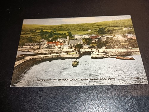 Entrance crinan canal - crinan,