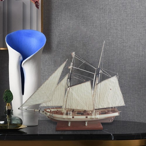 Scale nautical sailing - 1:70,