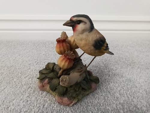 Arden sculptures goldfinch - sculptures, on