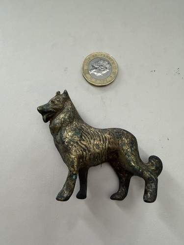 Small solid brass dog - small,
